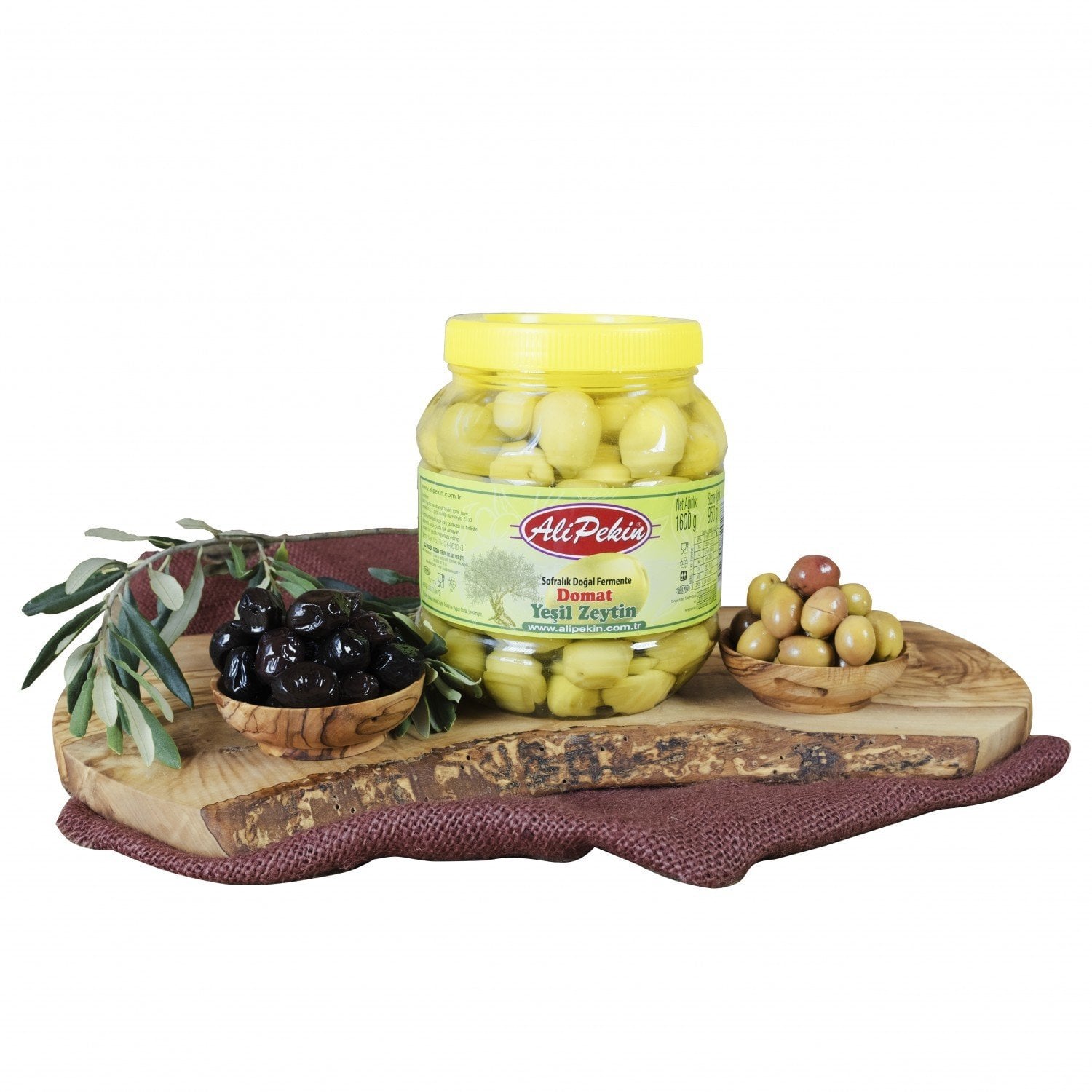 Domat Kırma Yeşil Zeytin 1 kg — yakın çekim